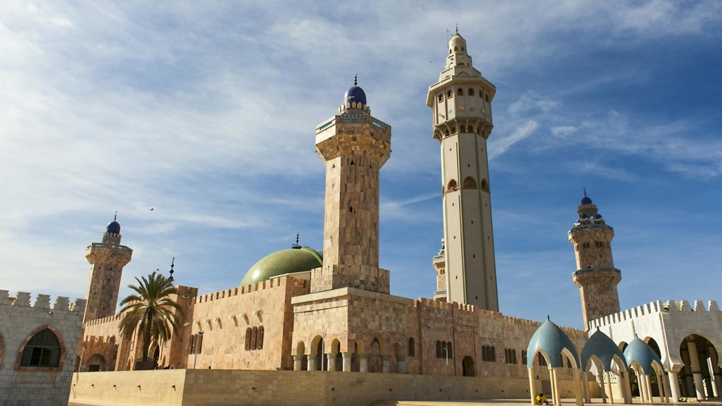 Le Magal de Touba et le Gamou de Tivaoune accueillent des millions de visiteurs (nationaux et internationaux) lors des principaux événements religieux qui s’y tiennent chaque année.